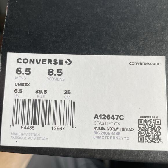 Converse Chuck Taylor All Star Lift Ox Womens 8.5 Natural Ivory Platform Sneaker - Picture 9 of 9